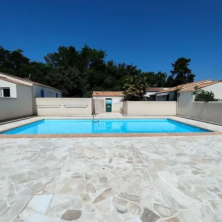 Maisonnette à Chaucre En Résidence Avec Piscine Collective Saint-Georges-d'Oleron